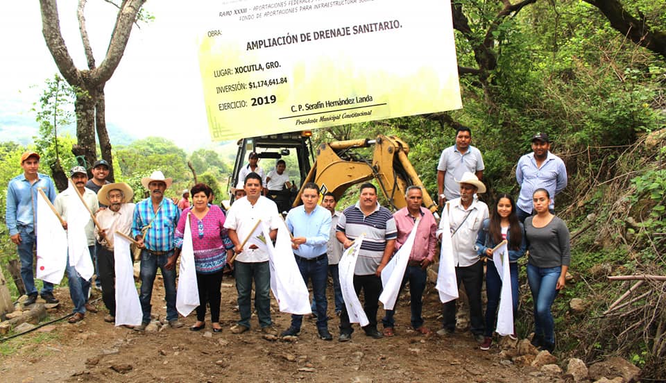 Inicia ampliación de drenaje sanitario en Xocutla