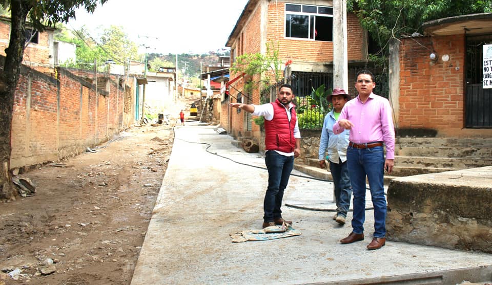 Pavimentación calle calle Daniel Araiza