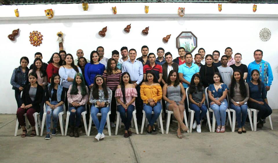 Primer Encuentro con Universitarios