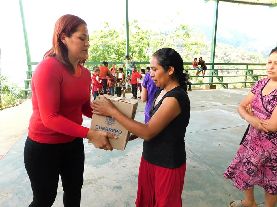 Continua la Gira de Trabajo de la Presidenta del DIF Municipal