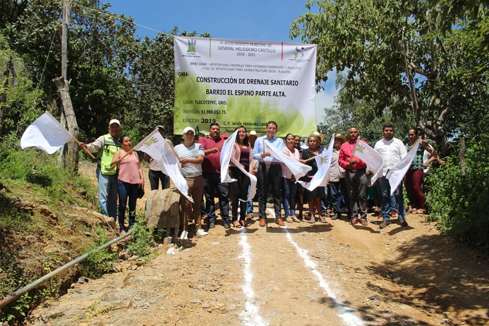 Inician trabajos de construcción de drenaje en la colonia «El Espino»