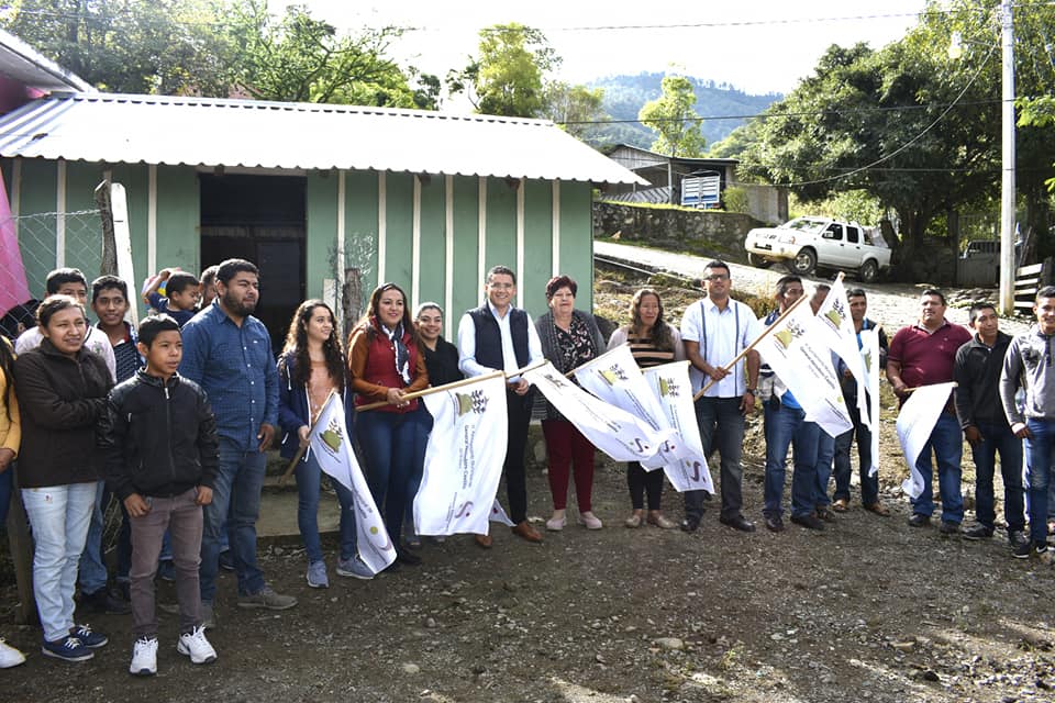 Inicia la construcción de aula en secundaria «Vicente Guerrero»