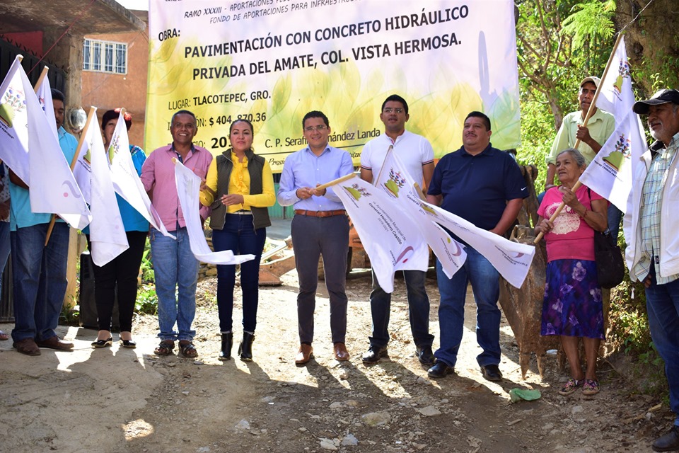 Pavimentación de acceso a prolongación «Hermenegildo Galeana»